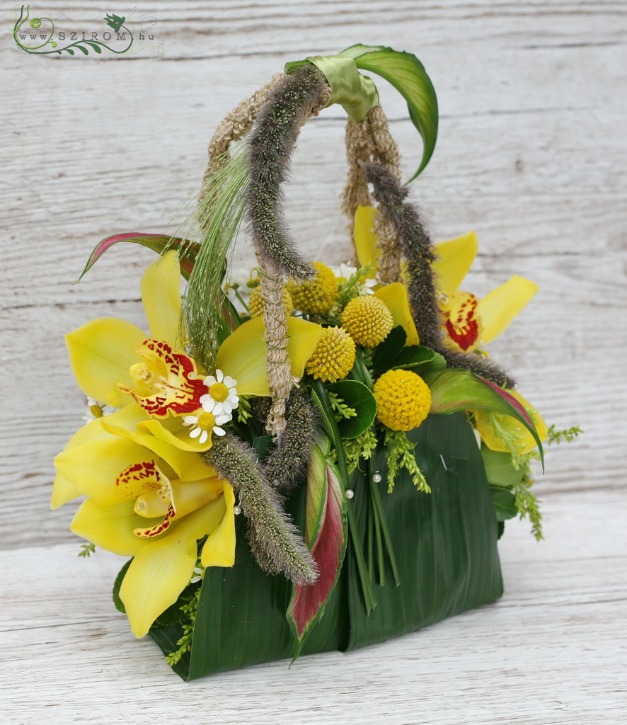 flower delivery Budapest - bridal bouquet (cymbidium orchid, craspedia, yellow)