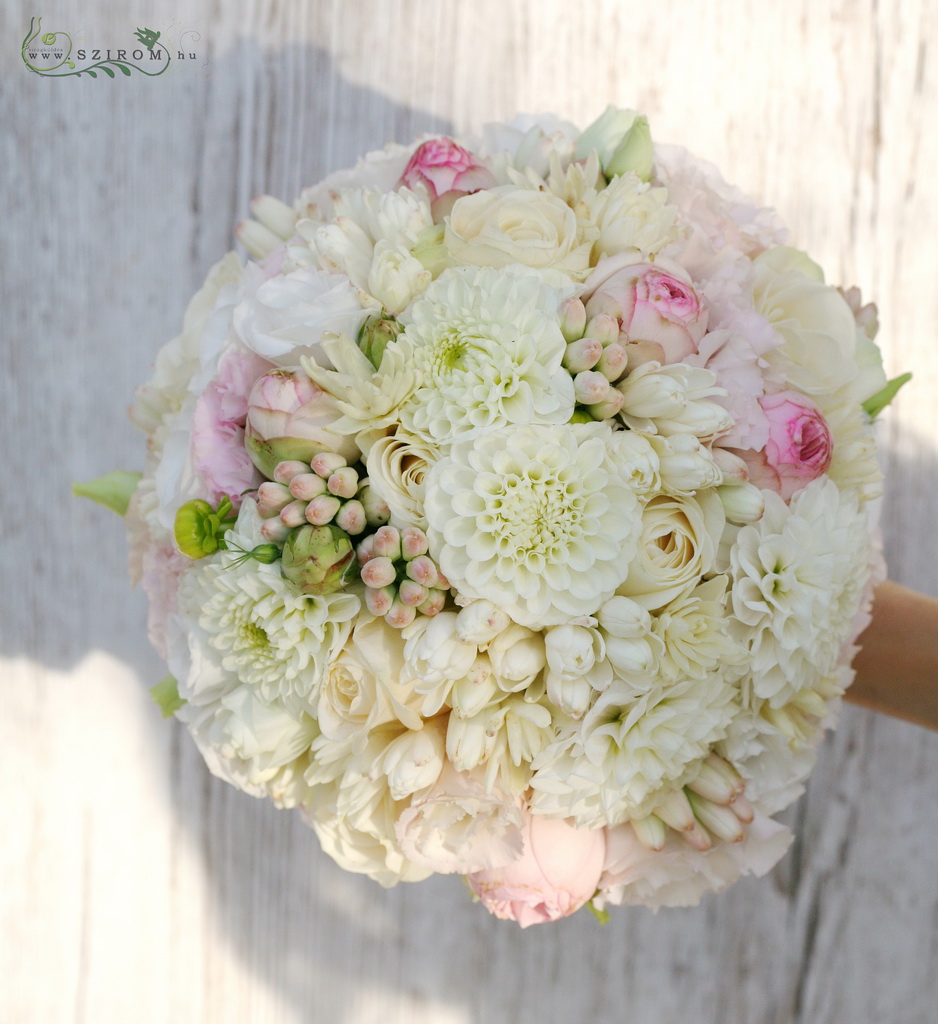 flower delivery Budapest - bridal bouquet (dahlia, tuberose, english roses, roses, white, pink) summer, early autumn