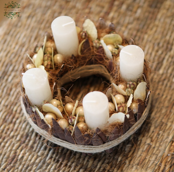 Virágküldés Budapest - Adventi koszorú természetes, barnás