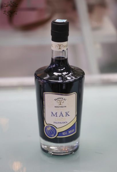 flower delivery Budapest - Panyolai Misztikum Máklikőr 0,5 l 30 %