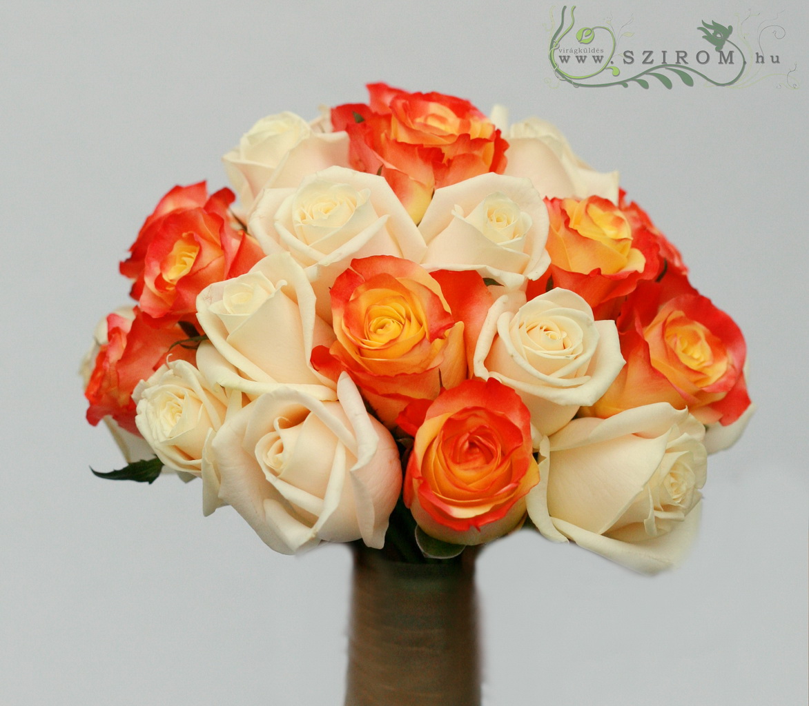 flower delivery Budapest - bridal bouquet (rose, cream, orange)