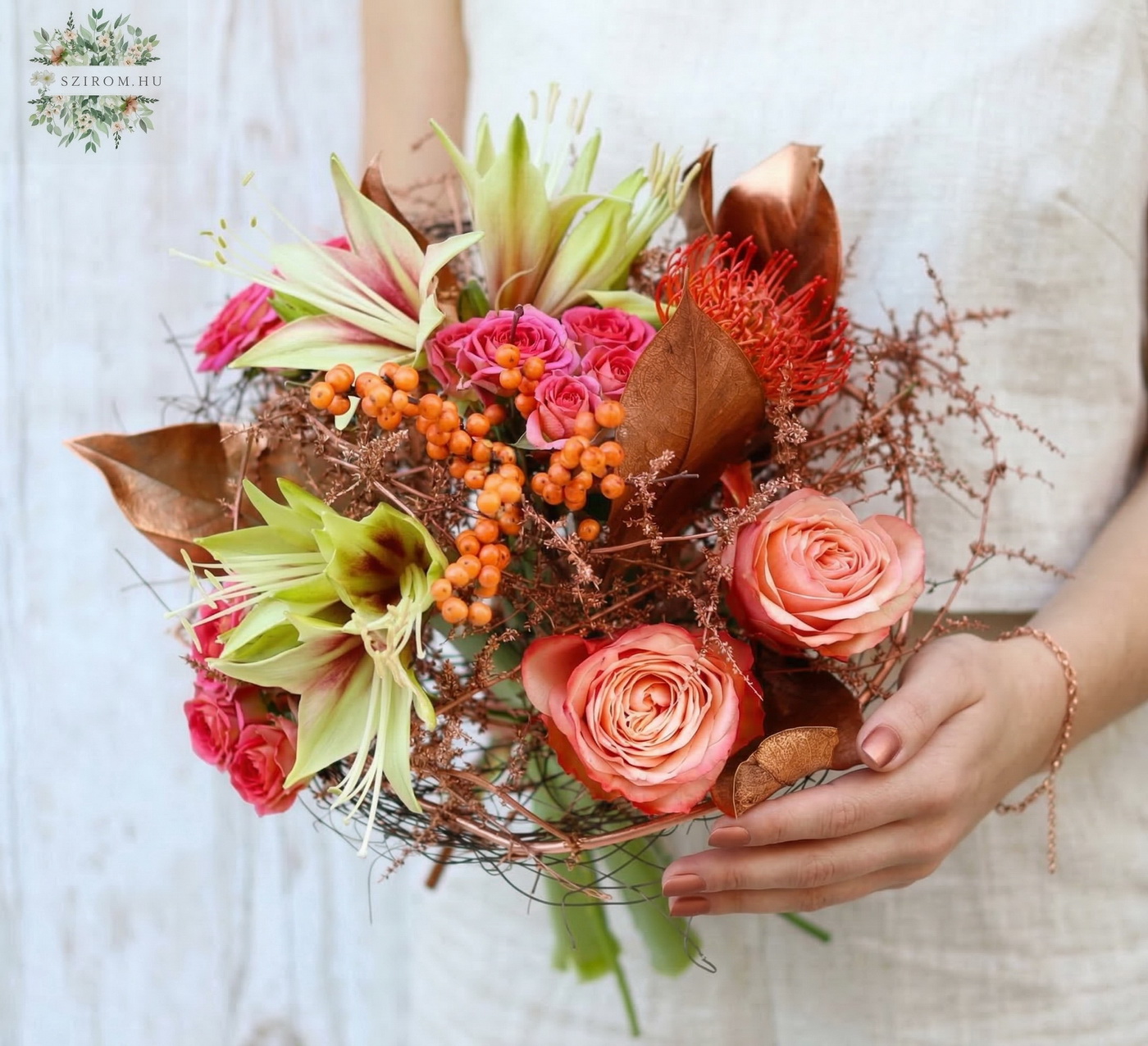 Virágküldés Budapest - Amarilliszes bronzos csokor