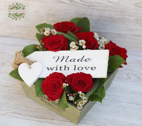 flower delivery Budapest - Rustic wooden box with red roses and small flowers